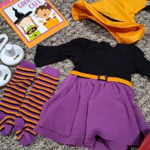 American girl Halloween outfit n book